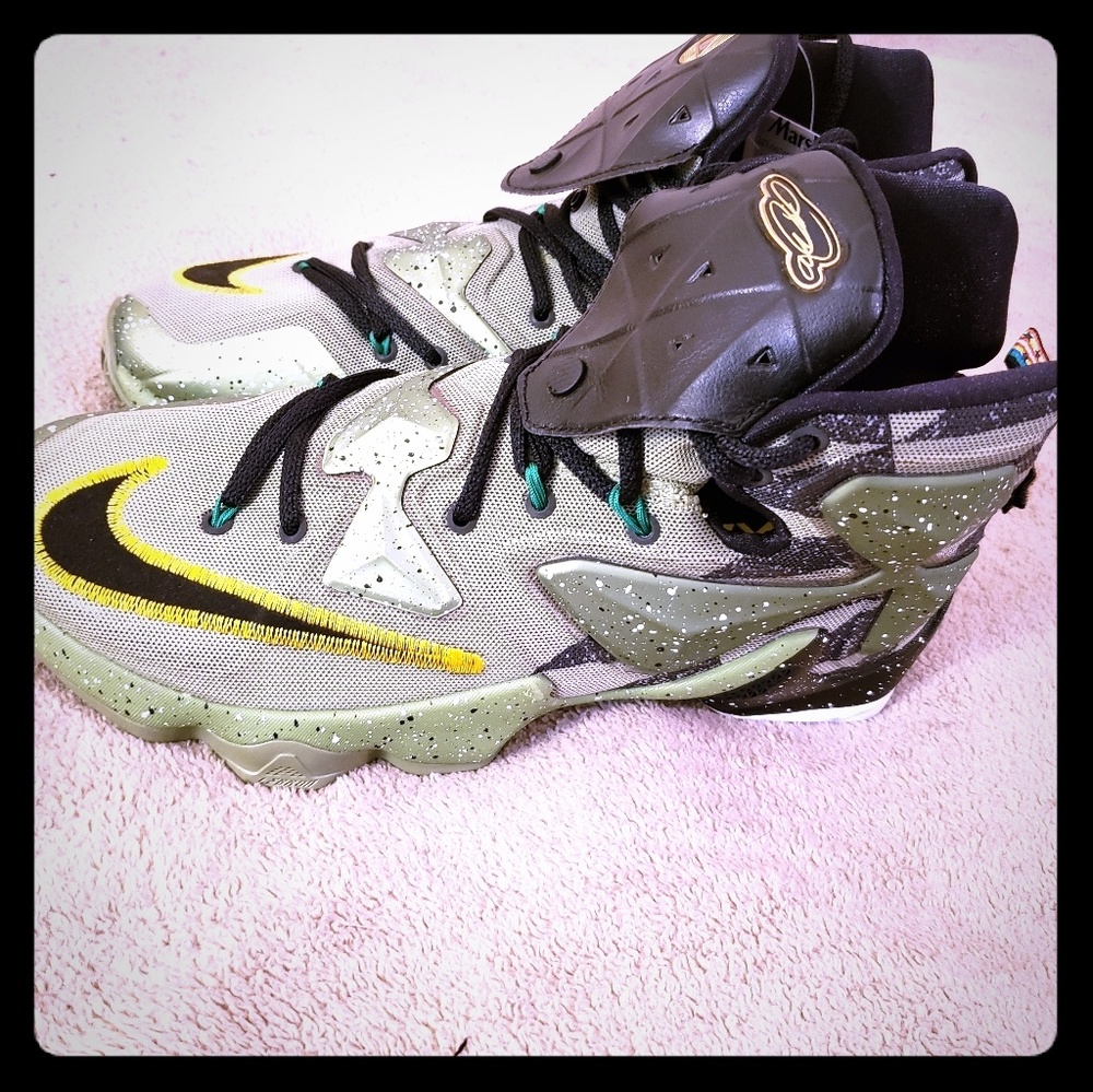 Nike LeBron 13 XIII AS All Star Size 8.5 Mens Alli